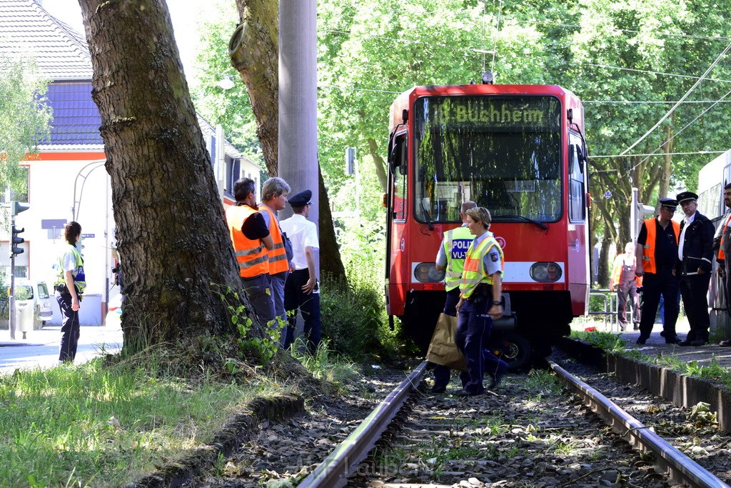 VU Roller KVB Bahn Koeln Luxemburgerstr Neuenhoefer Allee P059.JPG - Miklos Laubert